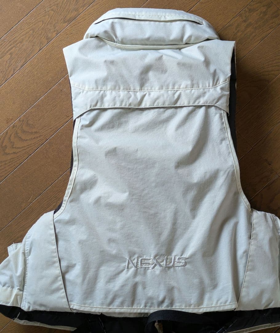 SHIMANOフローティングベスト