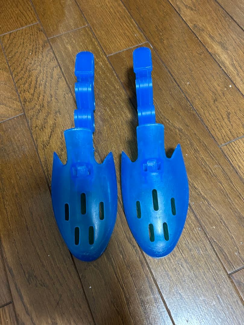 サッカースパイク　マジスタ取り替え式28cmシューズキーパー付き
