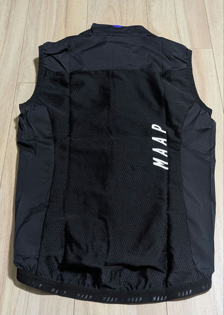 新品  ベスト メンズ Sサイズ ブラック ジレ