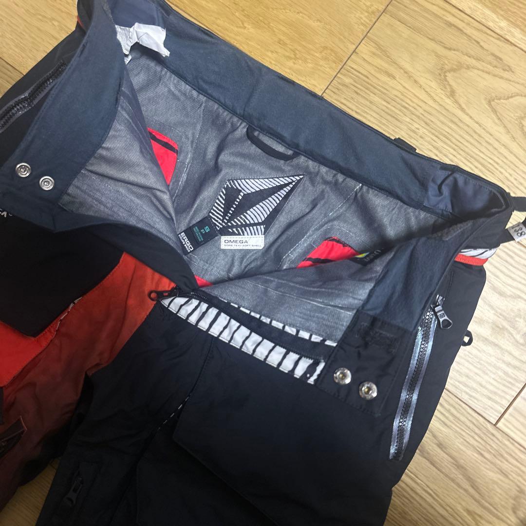 ボルコム　上下セット　ゴアテックス　スノー　ウェア　Sサイズ