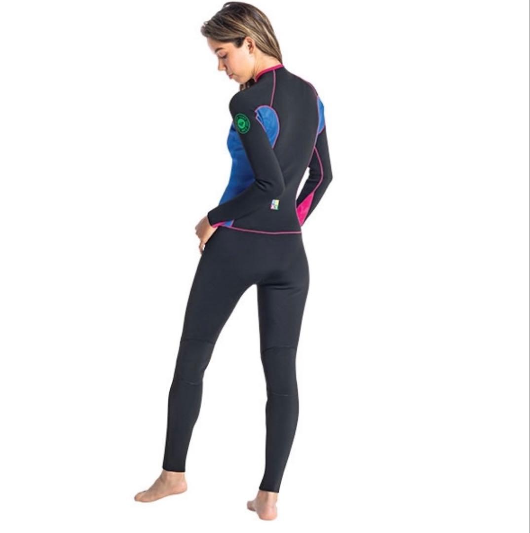 【新品•未使用•タグ付】ROXY ウェットスーツ2mm 2021春夏Mサイズ