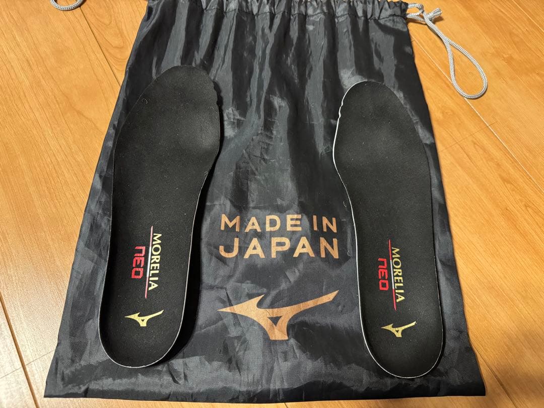 24時間限定値下げ中！ ！【40周年限定】モレリアネオ4JAPAN 25.5