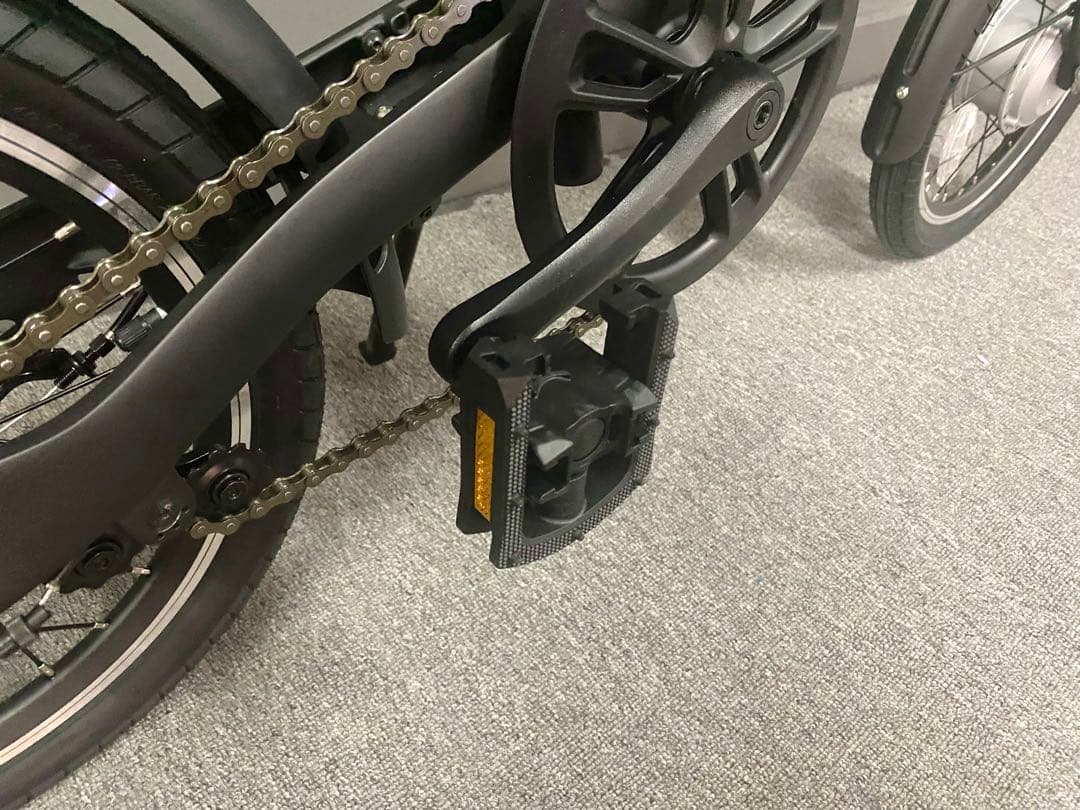 【美品】新品 超軽量 Xiaomi開発 電動アシスト折りたたみ 自転車 内蔵電池