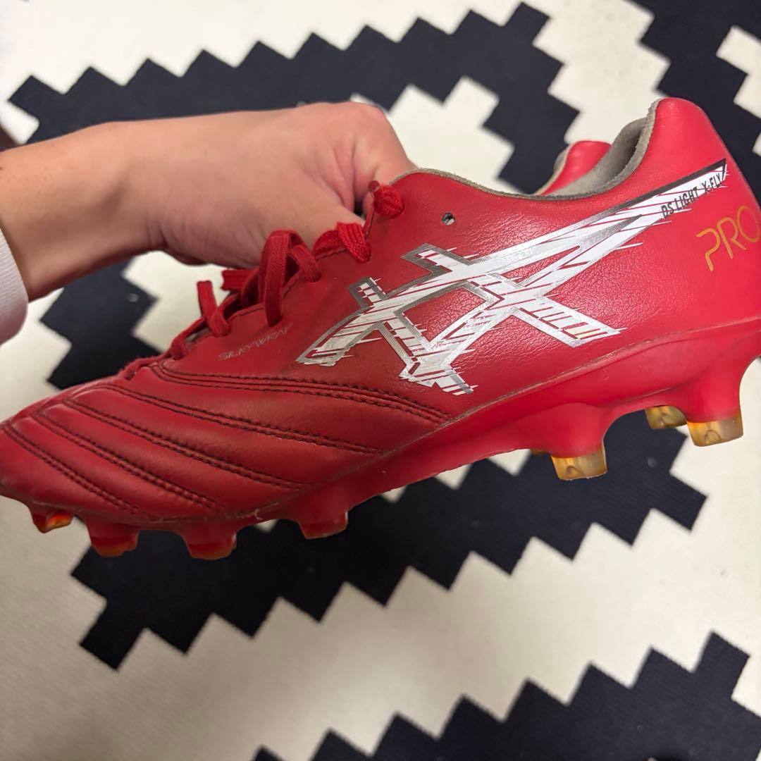 DS LIGHT X-FLY PRO 3 サッカースパイク　レッド　asics