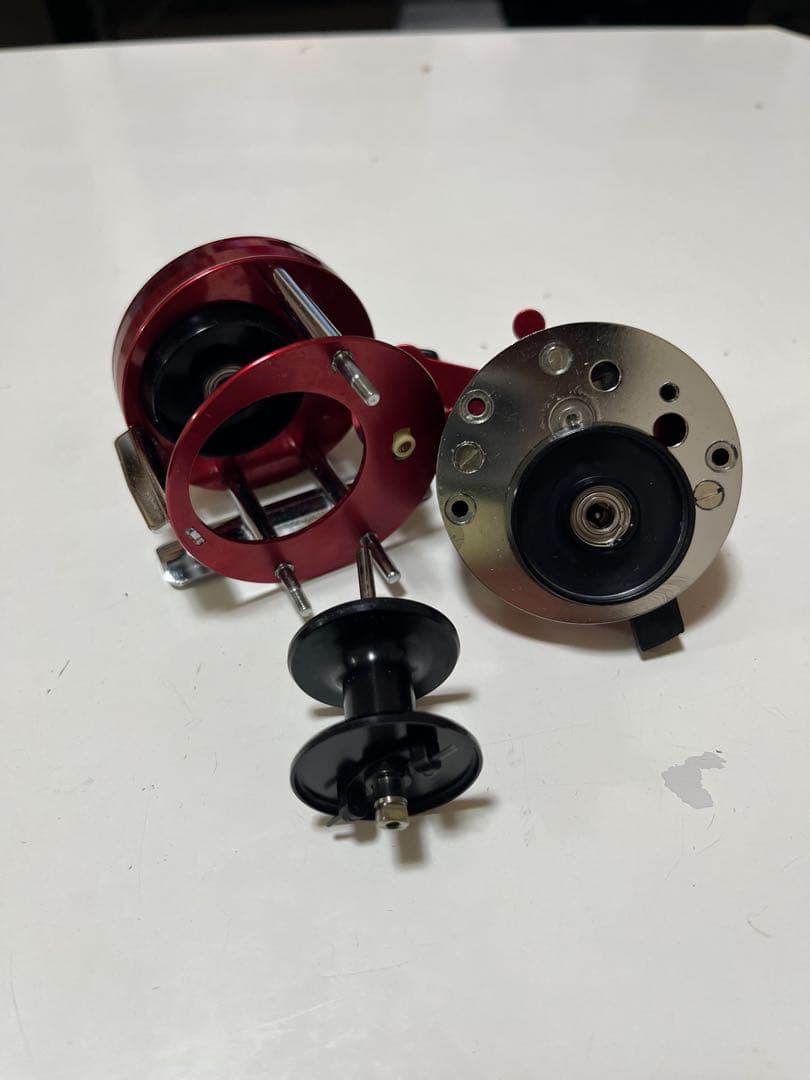 アブ　ABU アンバサダー　1500c レッド
