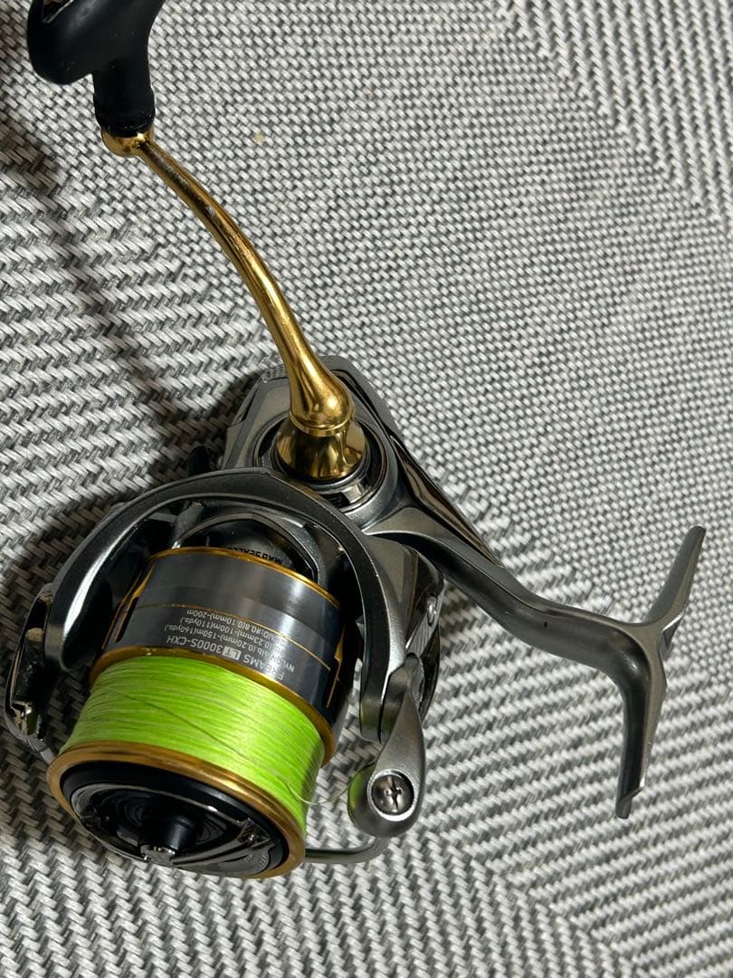 フリームス18 LT3000S-CXH スピニングリール