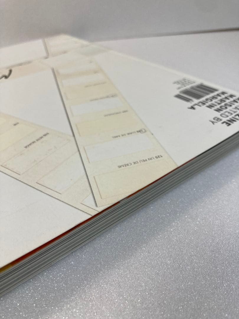 アート・デザイン・音楽 A MAGAZINE CURATED BY MAISON MARGIELA