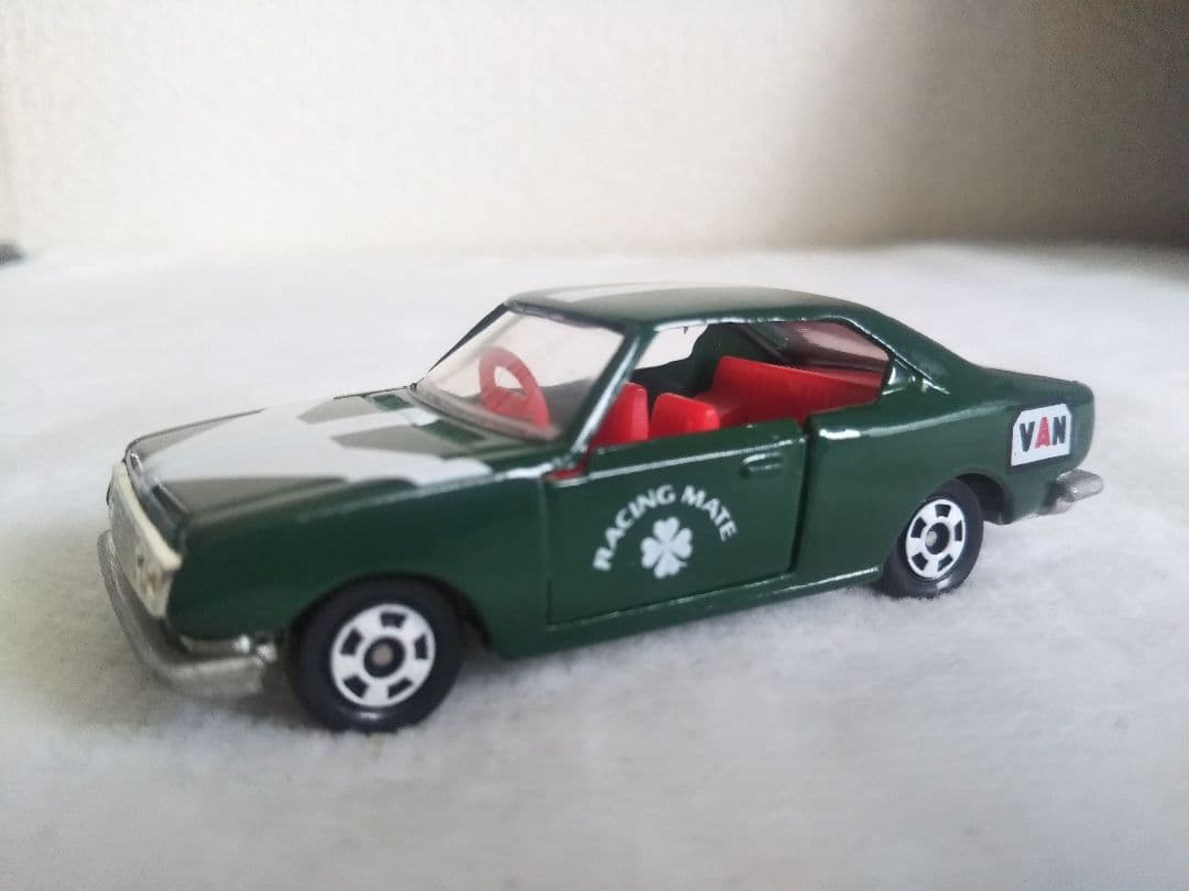 トミカ ミニカー ・ヴァンヂャケットハコスカレーシング3台セット