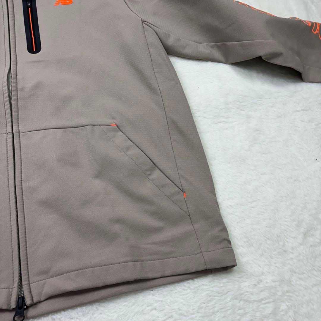 未使用級　new balance ゴルフジャケット 薄て　ベージュ　春ゴルフ