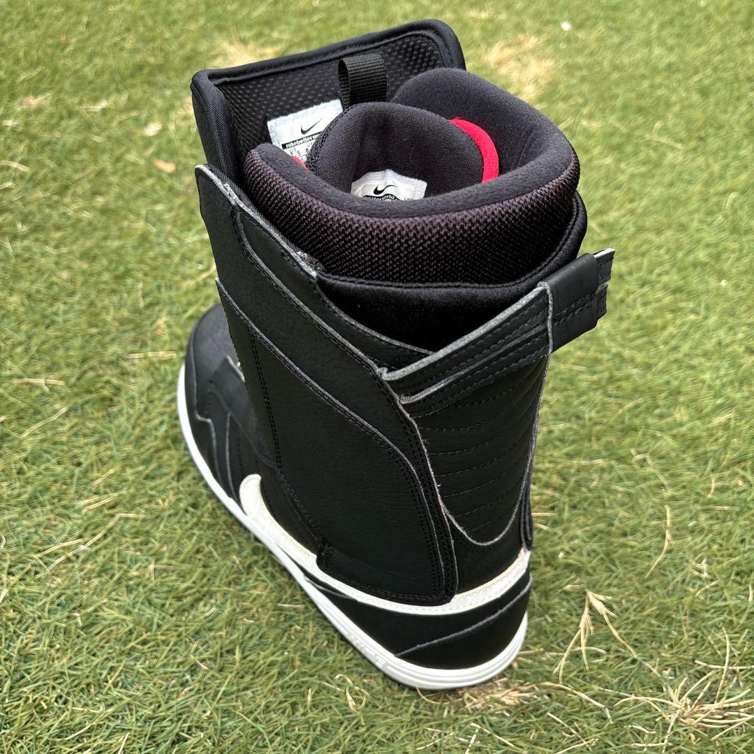 ナイキ NIKE VAPEN X BOA スノーボードブーツ 25.5