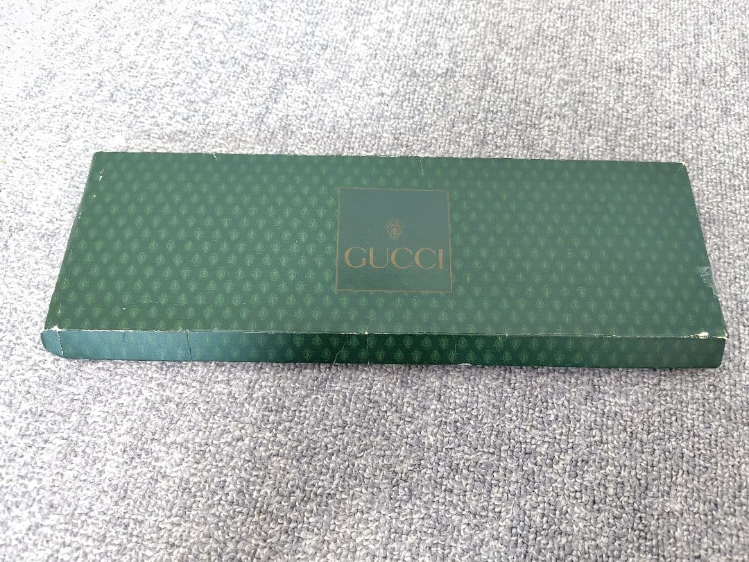 新品 GUCCI グッチ 緑 ネクタイ 100%シルク 箱付き