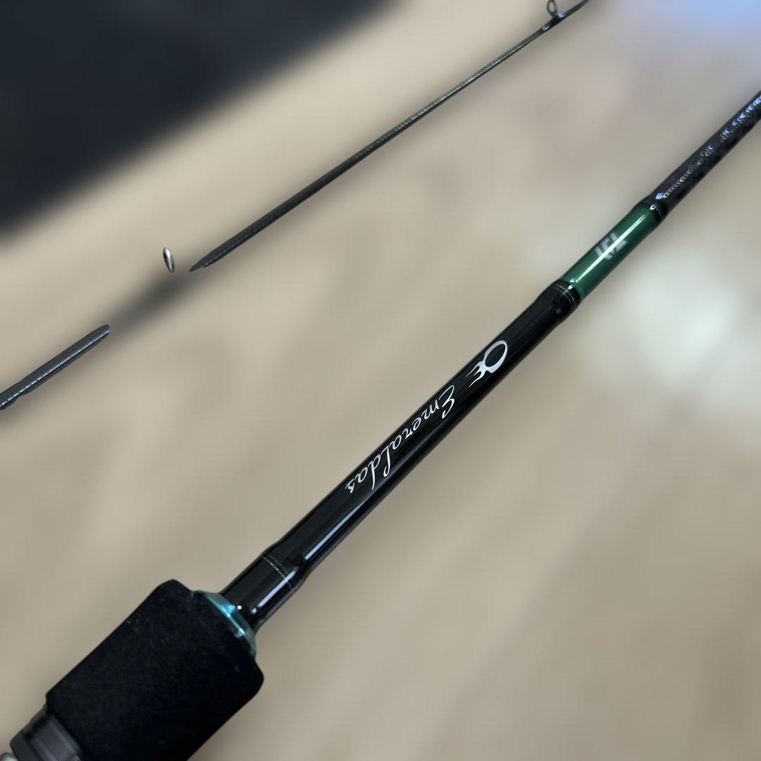 【美品】Daiwa エメラルダスX BOAT 65LS-S ロッドケース付