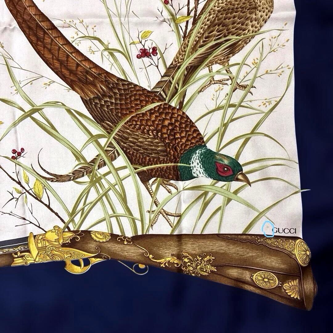 GUCCI シルクスカーフ 鳥柄