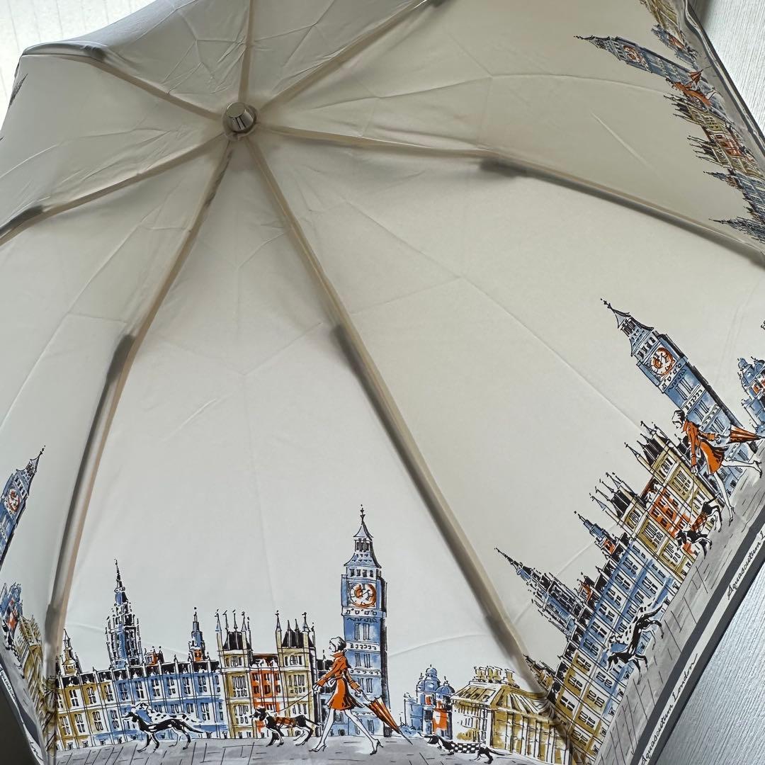 【未使用•タグ付き】アクアスキュータム　ロンドン風景 折りたたみ傘　雨傘　傘