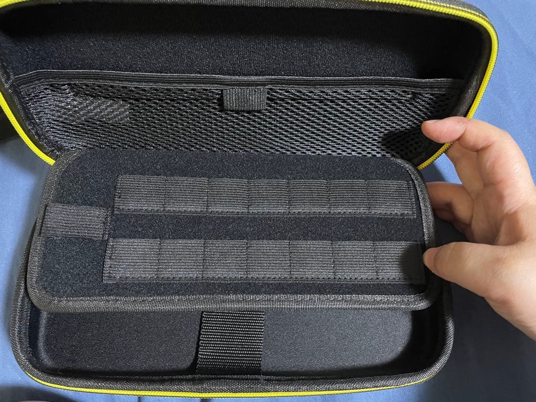 【極美品】NintendoSwitch本体+ピカチュウセット
