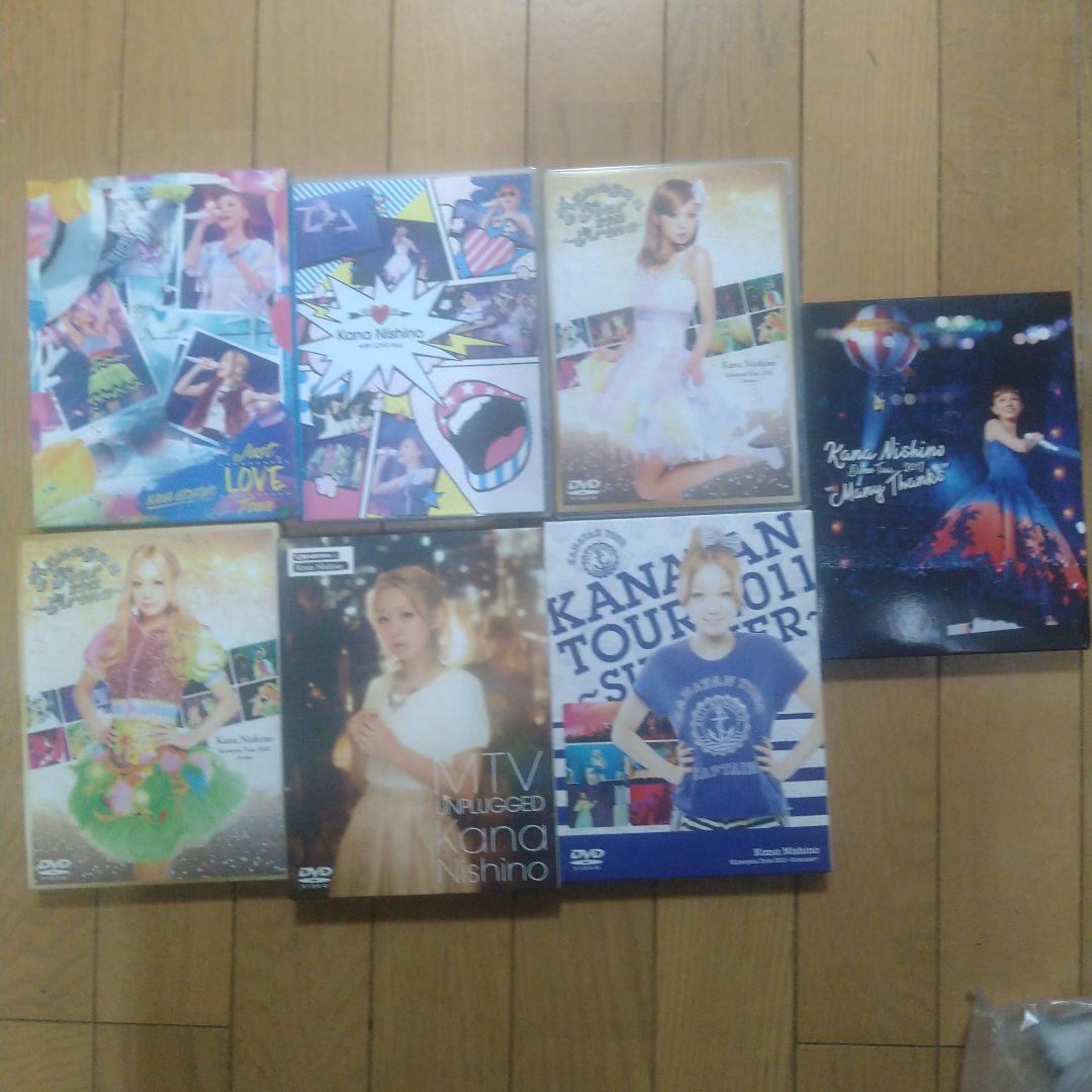 西野カナＤＶＤ6枚、Blu-ray１枚。4枚目の写真はBlu-ray