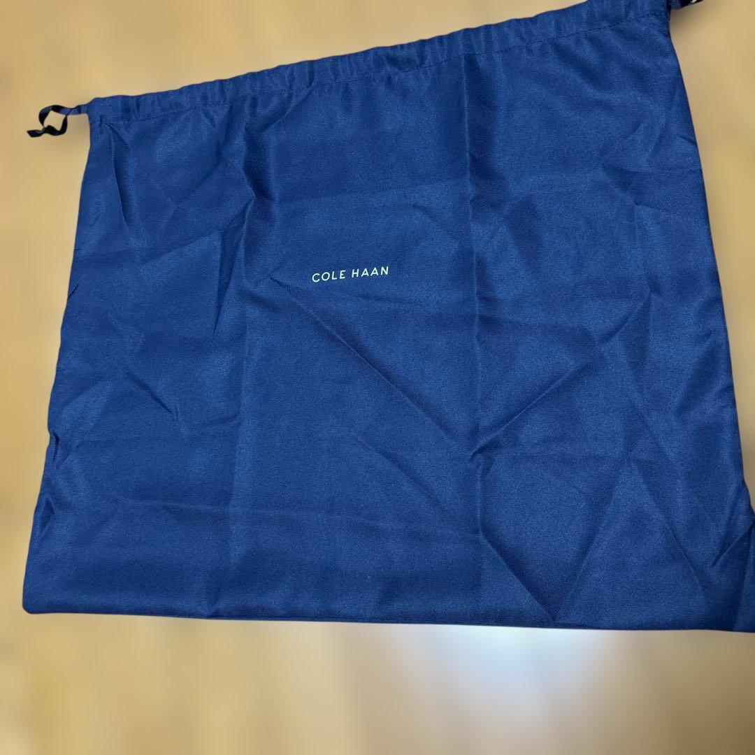 COLEHAAN 肩がけバック　ネイビー　袋付き