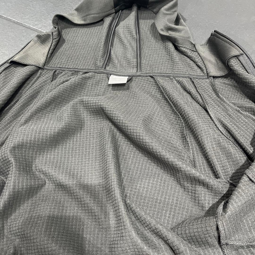 プーマHEAT INSULATION 新品