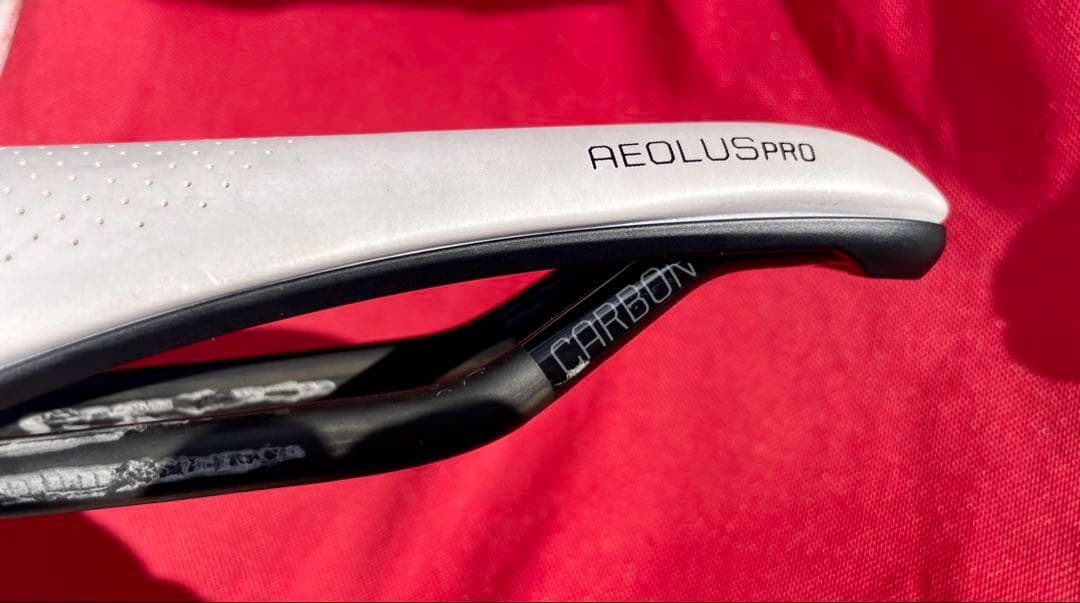 BONTRAGER AEOLUS PRO サドル １４５mm カーボンレール