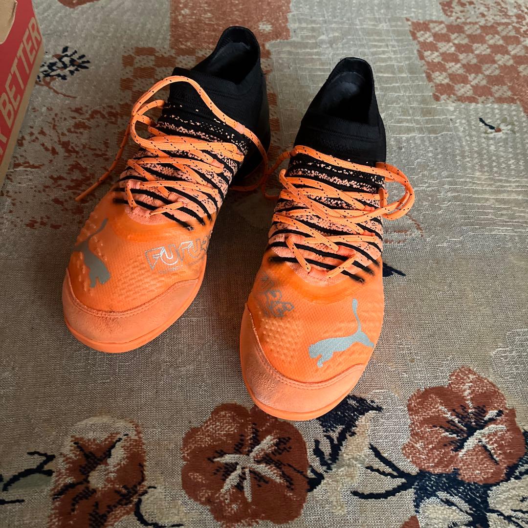 Puma オレンジ シューズ　フューチャーＺ　IT 25.5