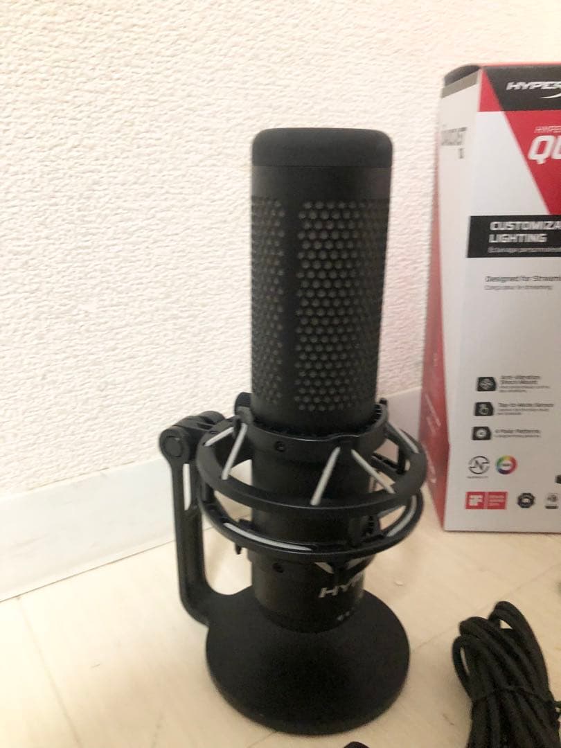 HyperX QuadCast S コンデンサーゲーミングUSBマイク￼