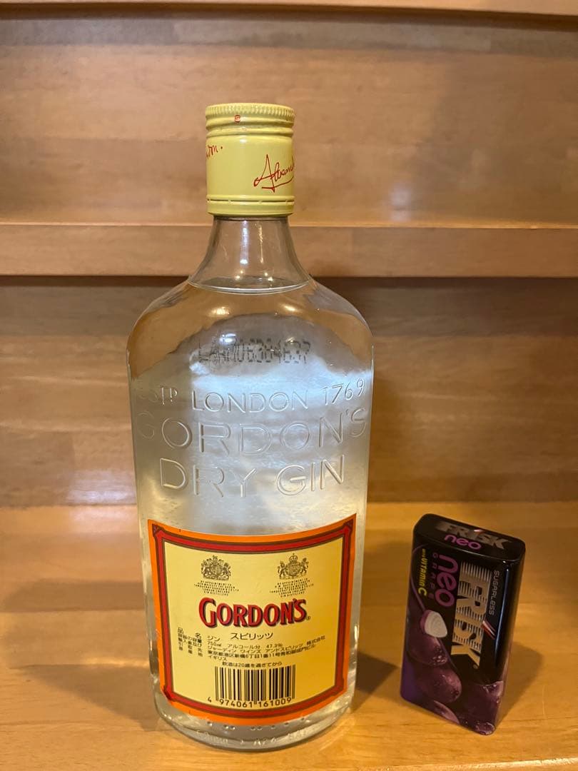 ひ*た様 古い物　ゴードン ドライ ジン スピリッツ 750ml 47.3度