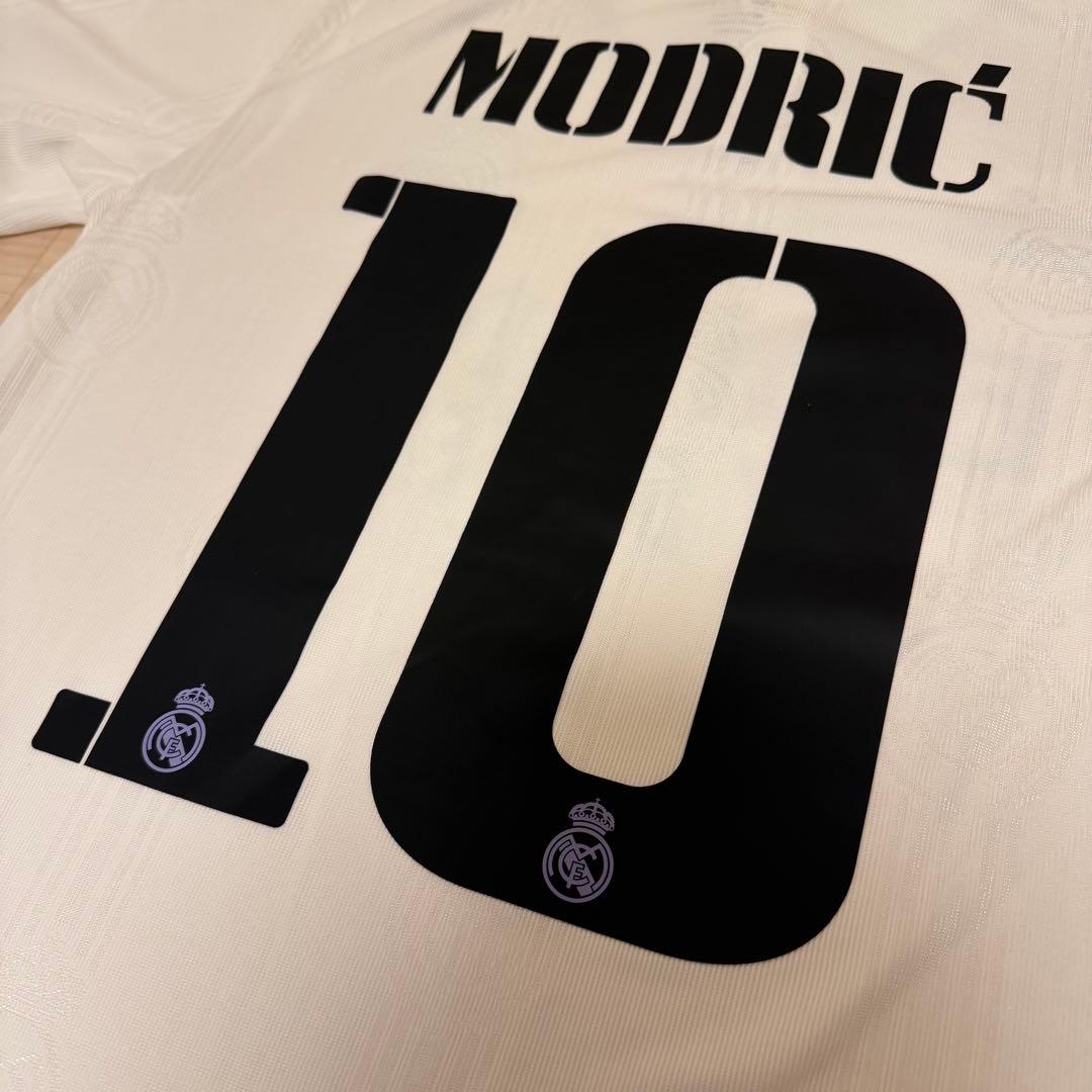 レアル・マドリード モドリッチ 10 サッカーユニフォーム