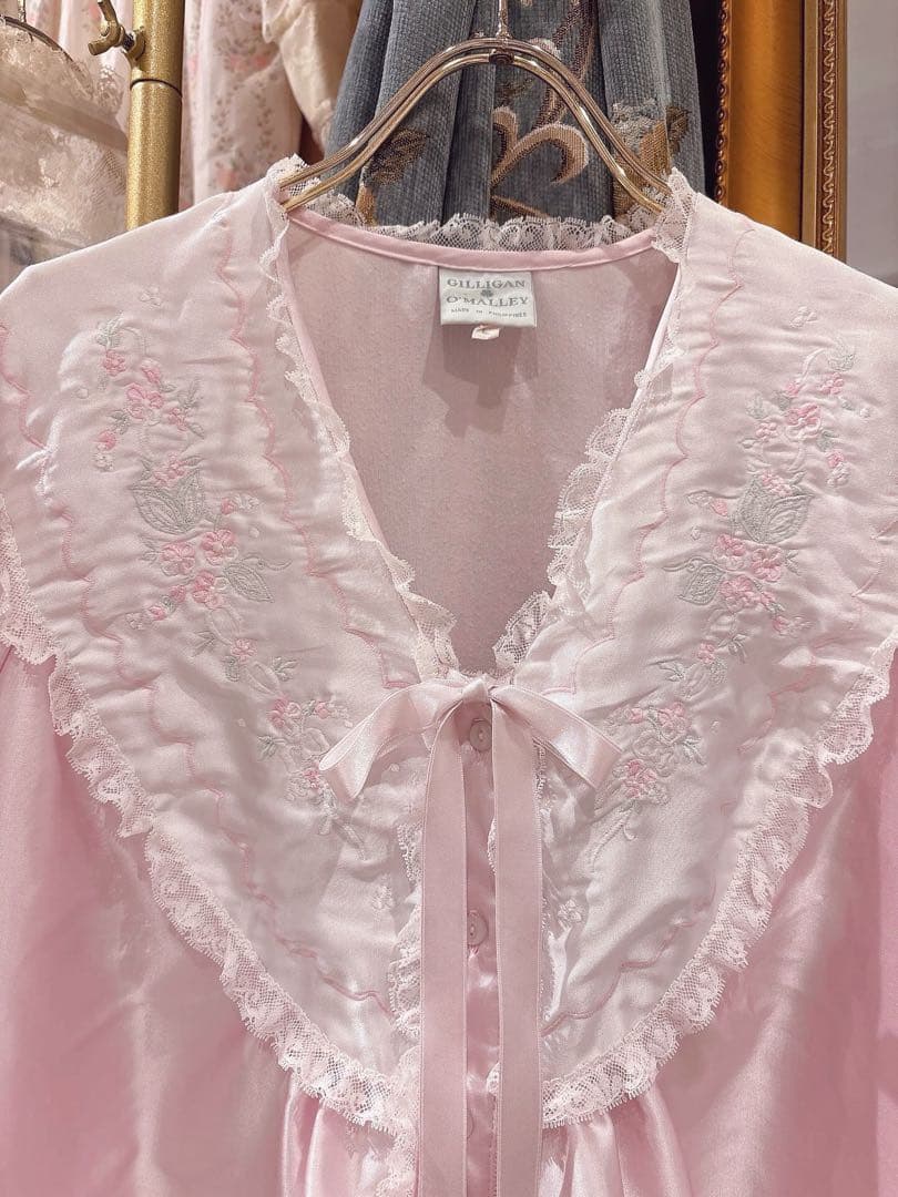 ✨️hardys pink satin lovely dress✨️