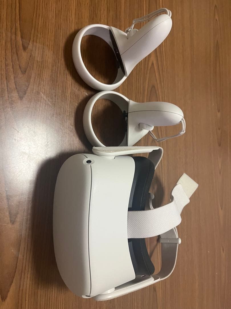  quest2 64GB 本体 コントローラーのみ