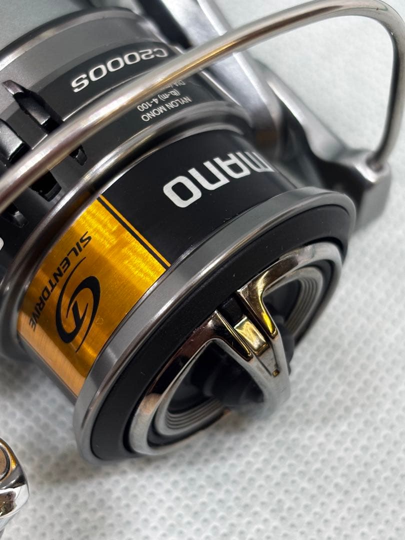 SHIMANO シマノ NASCI C2000S スピニングリール 箱付き