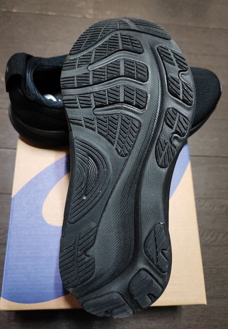 アシックス GEL-KAYANO 32(ゲルカヤノ) 23.5cm