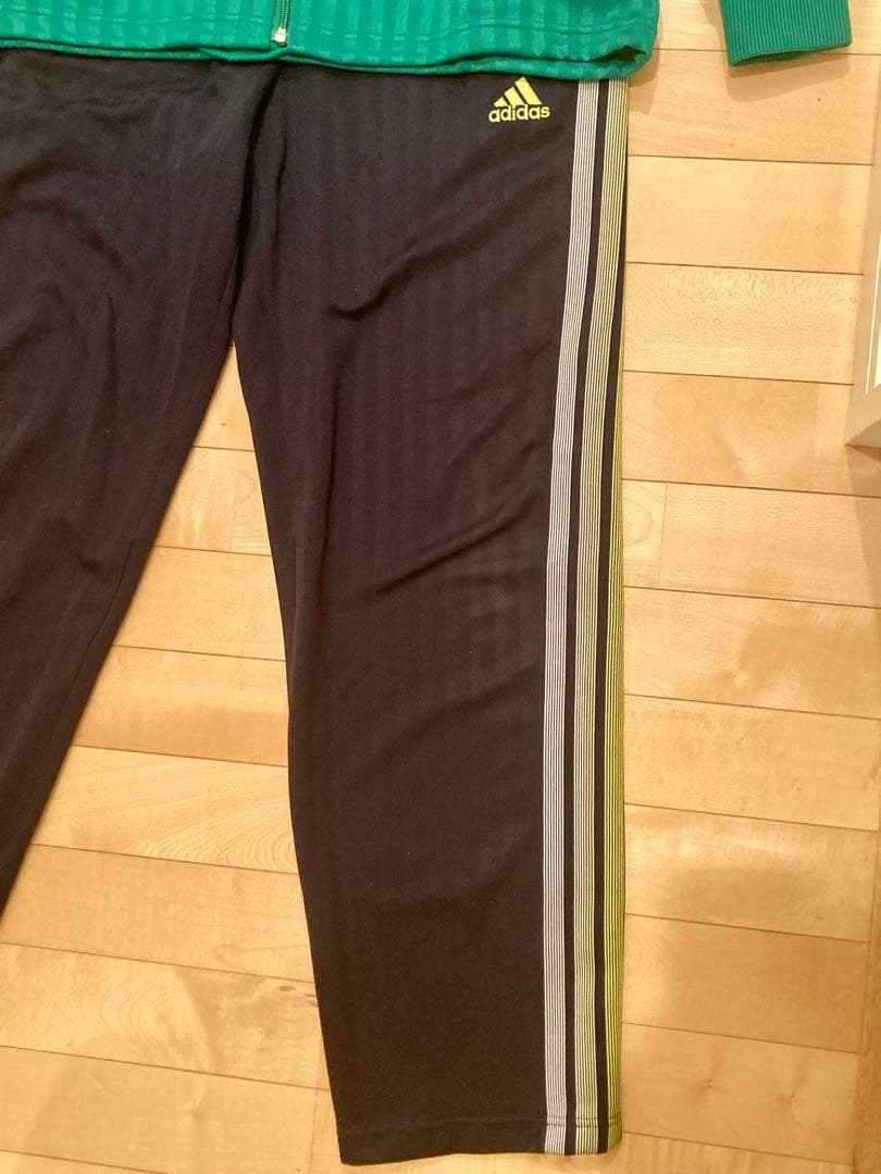希少adidas ジャージ上下セット Lサイズ グリーン/ネイビーグラデーション