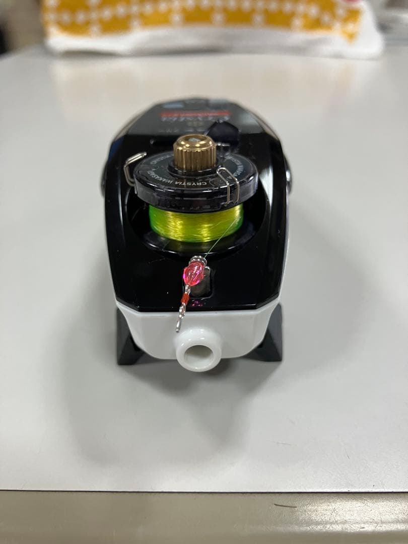 美品訳あり　ワカサギ電動リール　ダイワクリスティア E