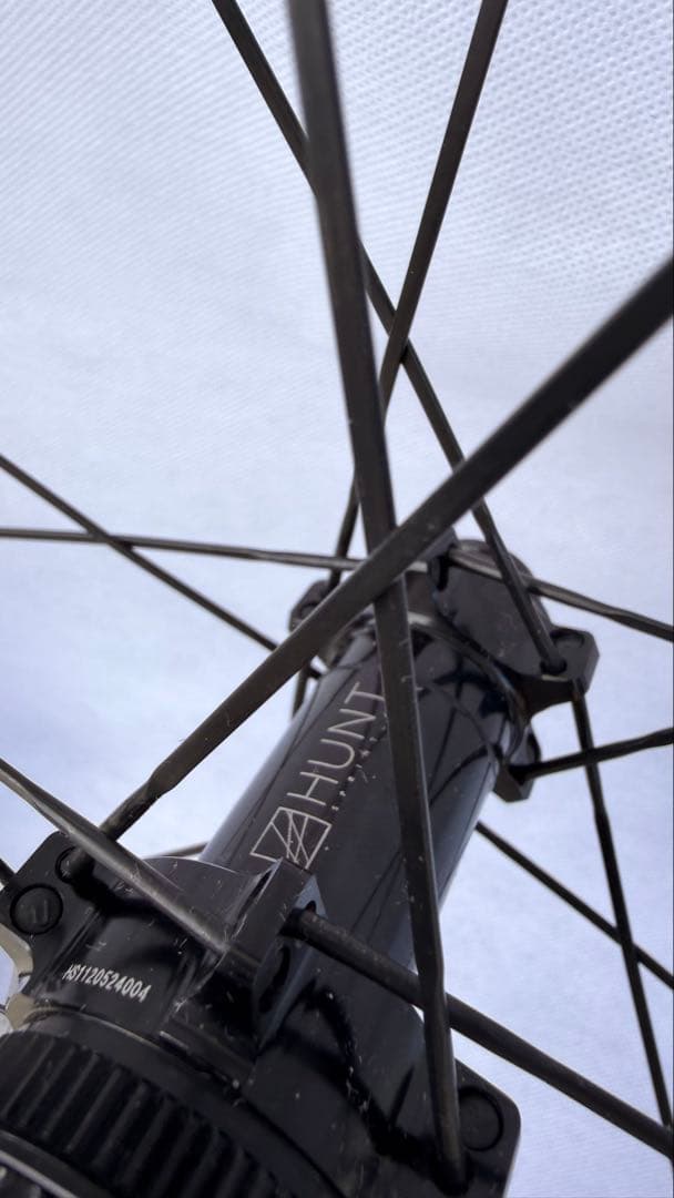 Hunt Aerodynamicist 44 カーボン ホイール おまけ付き