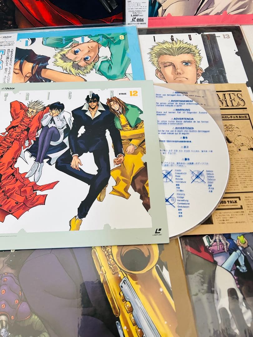 LD トライガン TRIGUN 1～13 全巻 レーザーディスク 収納BOX付き
