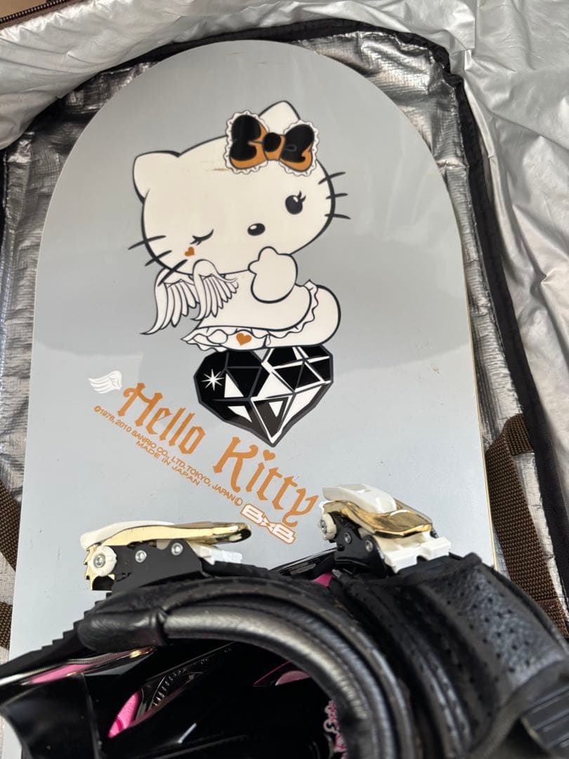 Hello Kitty スノーボード バインディング付き