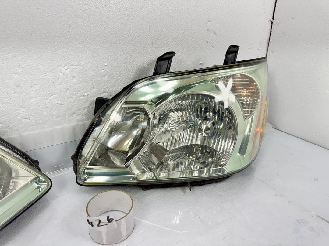 ノア NOAH AZR65 AZR60 後期 HIDヘッドライト 左右
