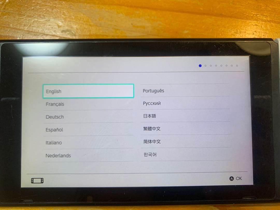Nintendo Switch 本体、Joy-Con無し