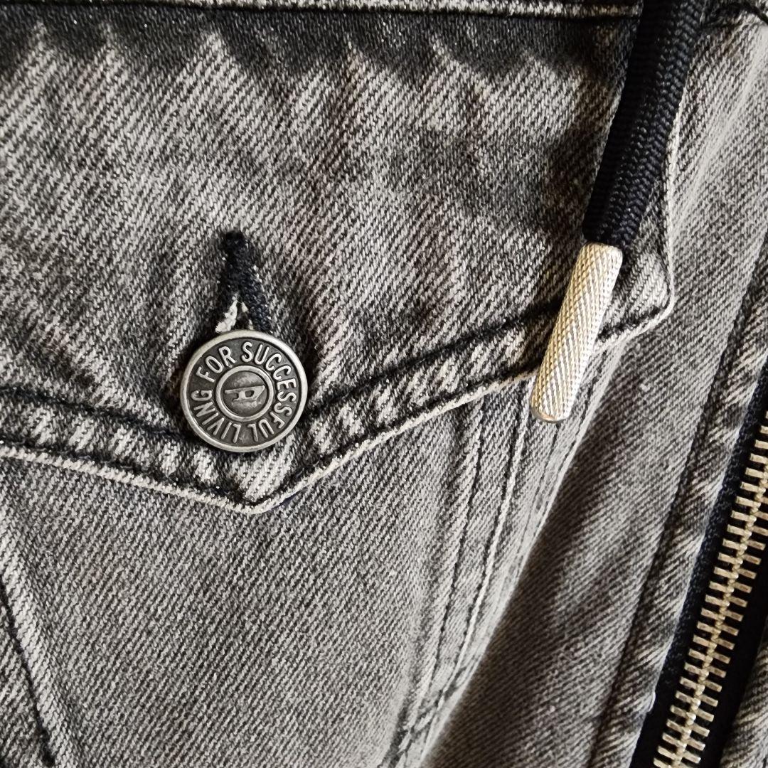 と*う様 DIESEL　パーカー　切り返しデニムジャケット