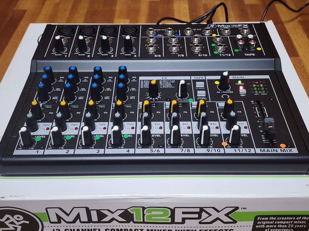 Mix12FX 12チャンネルアナログミキサー 美品！