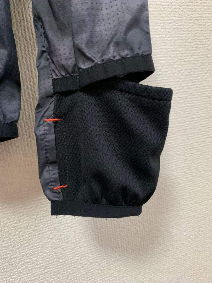 【adidas】アディダスウィンドブレーカー used/古着　Fサイズ