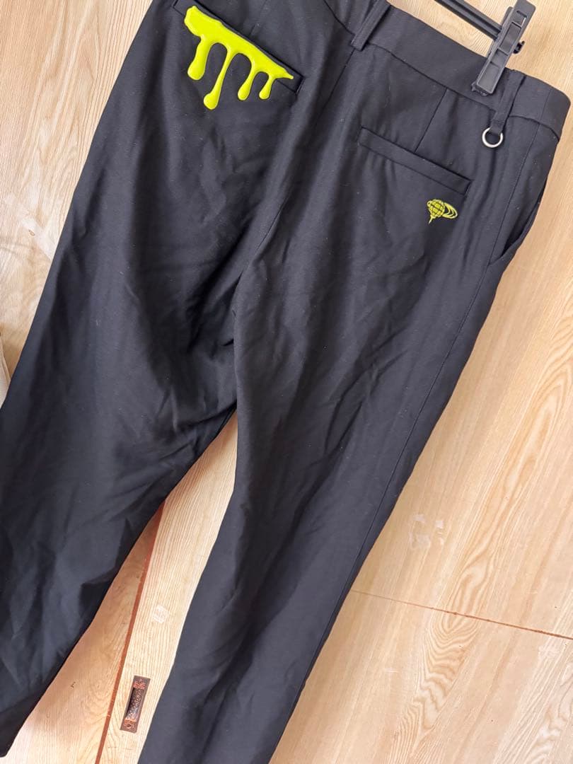 beams golf ブラックパンツ イエローデザイン