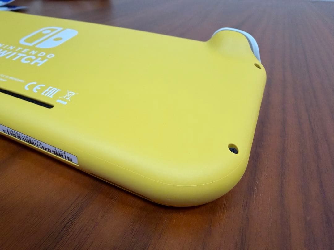 Nintendo Switch Lite イエロー（本体のみ）