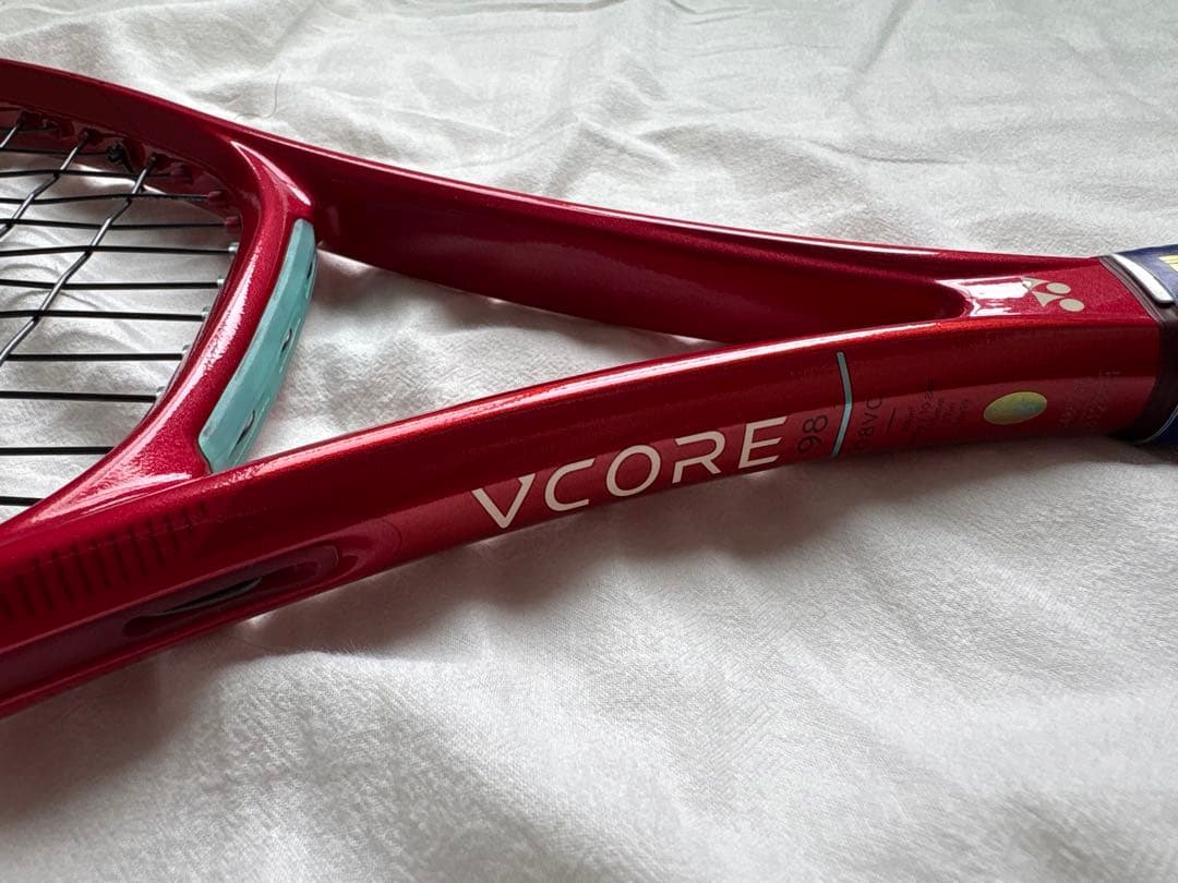 ラケット(硬式用) NEW YONEX VCORE 95 G2