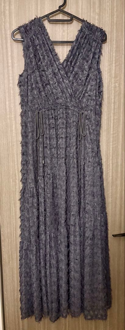 【美品】FRAY I.D フリンジジャガードカシュクールワンピース GRY