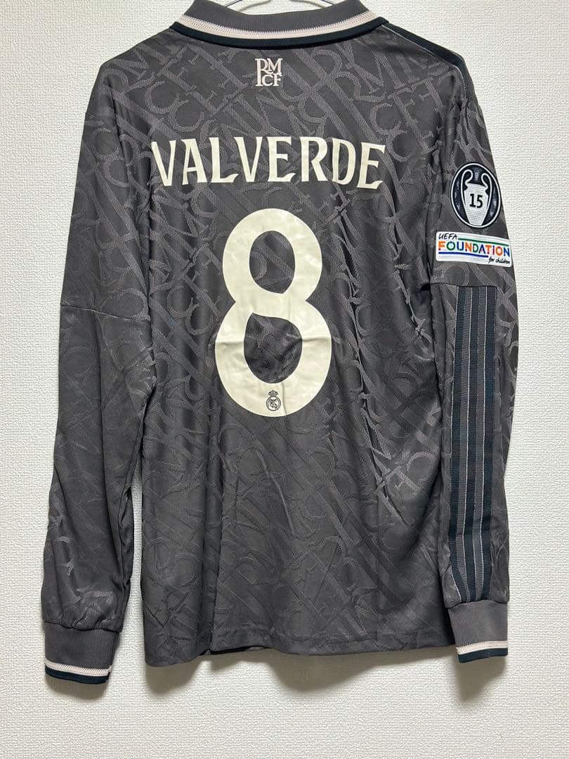 Real Madrid VALVERDE 長袖ジャージ Mサイズ グレー