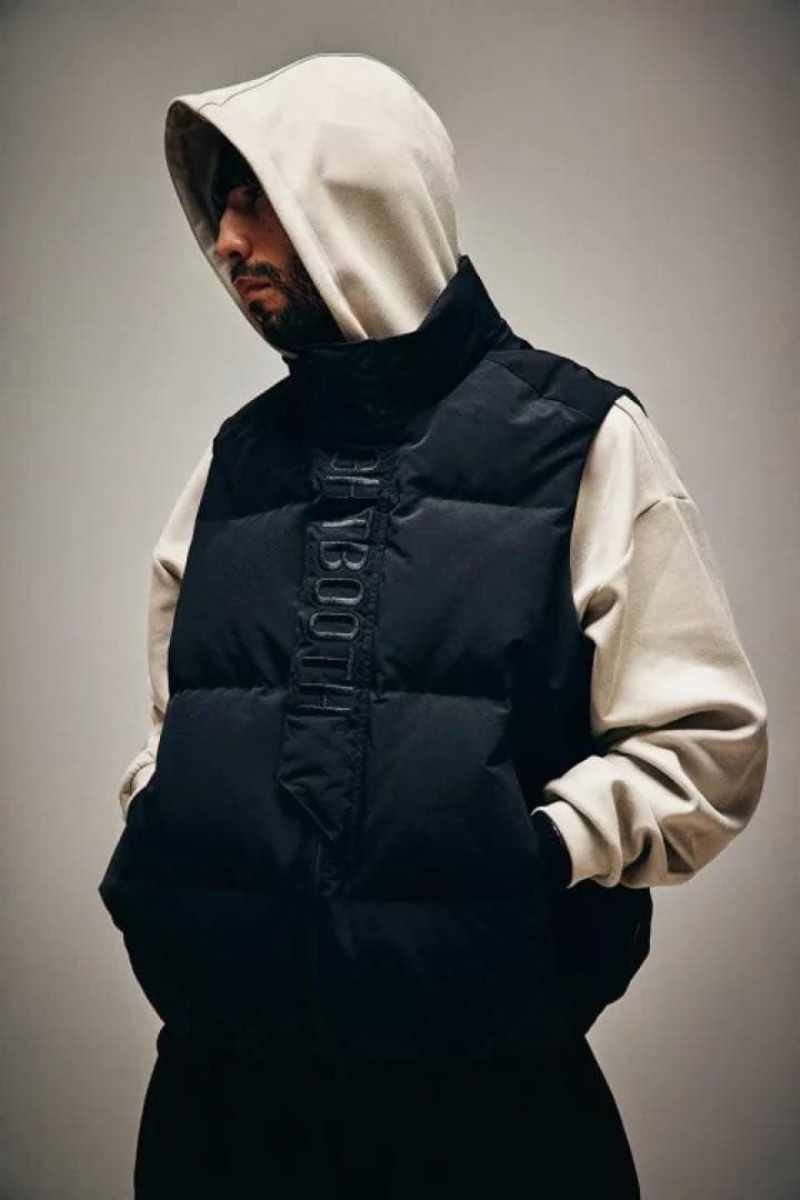 TIGHTBOOTH PLAC DOWN VEST Mサイズ ベスト