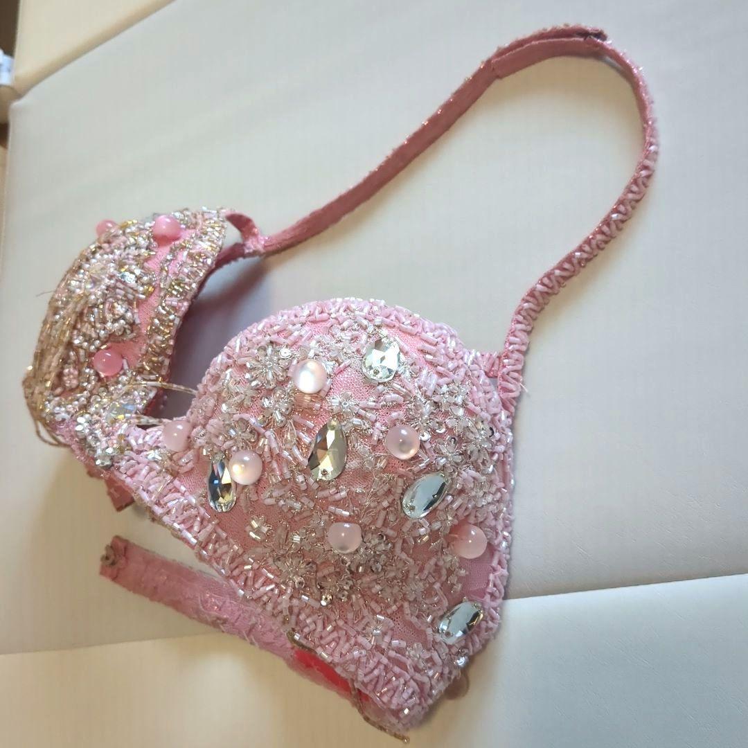 美品 ベリーダンス セットアップ ピンク 左スリット