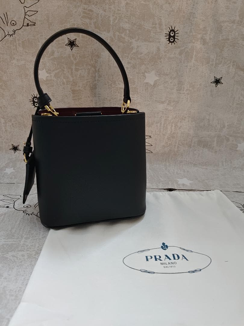 【美品】PRADA スモール パニエ バッグ