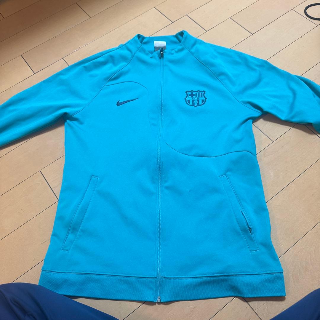 Nike バルセロナ ジャケット ライトブルー